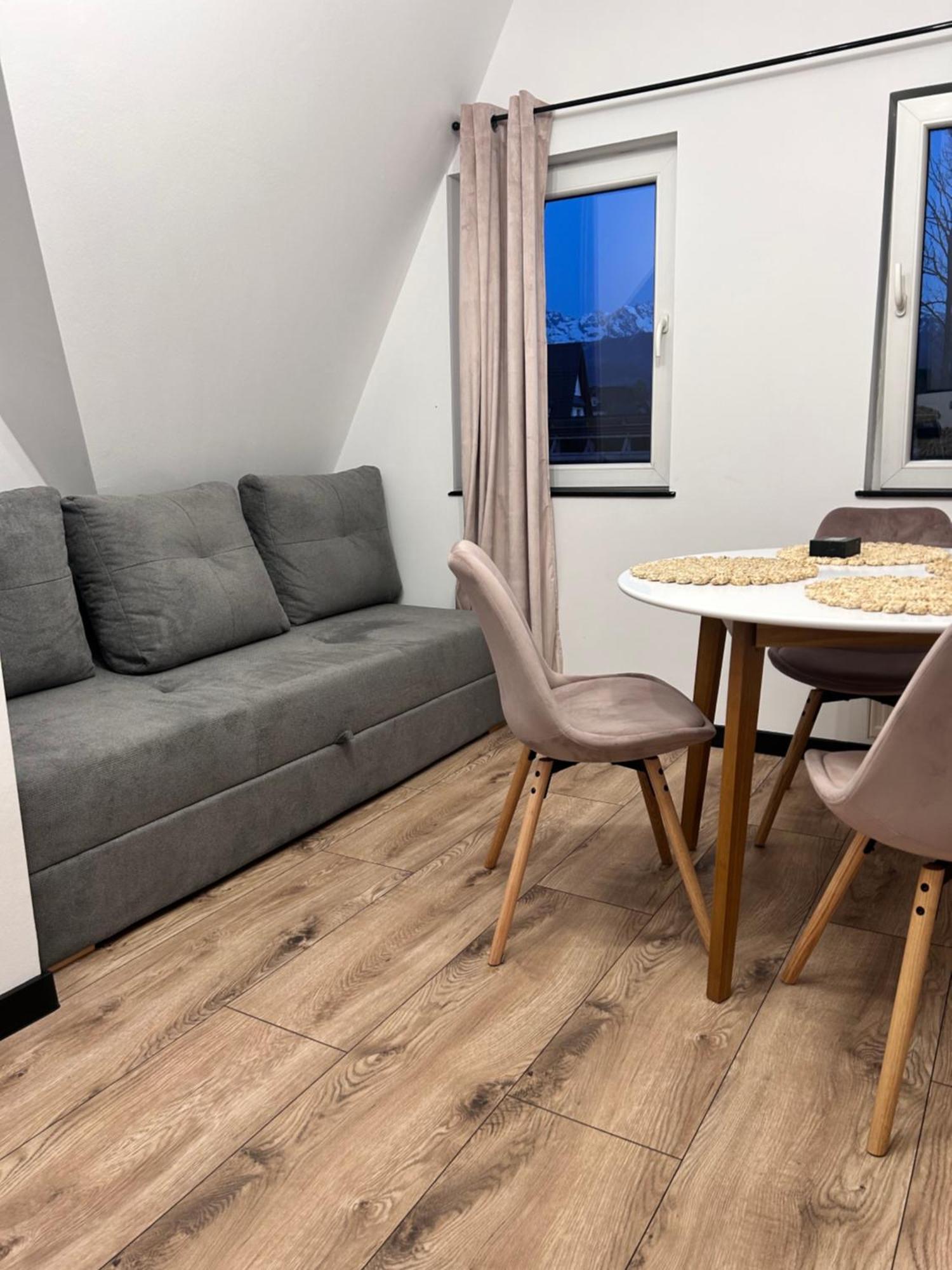 Melania Apartment