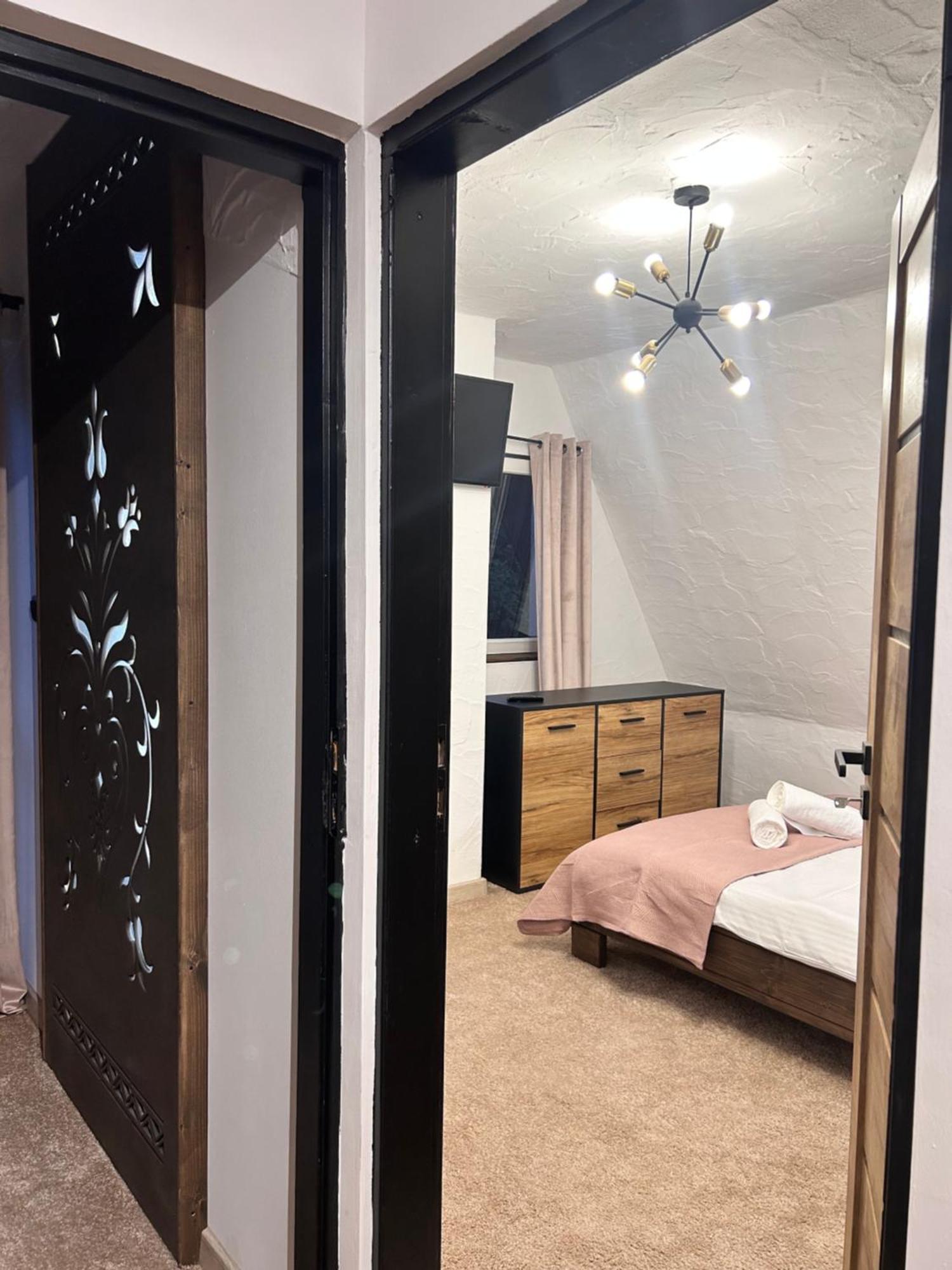 Melania Apartment *